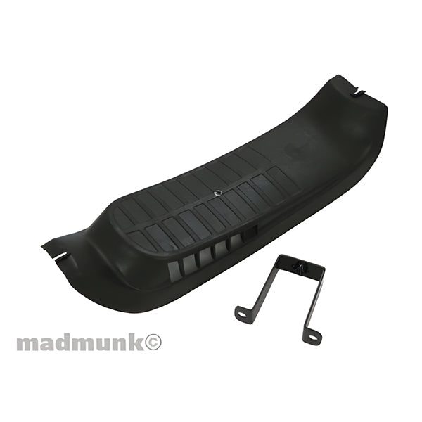 BS0204 - Chaly Plastic Frame Carb Cover