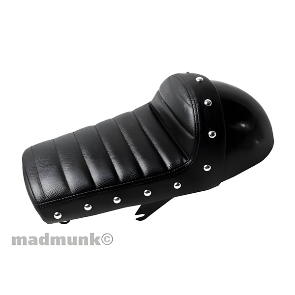 BS0419 - New Cafe Seat for Munk