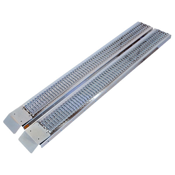 CT1073 - 2 Steel Loading Ramps