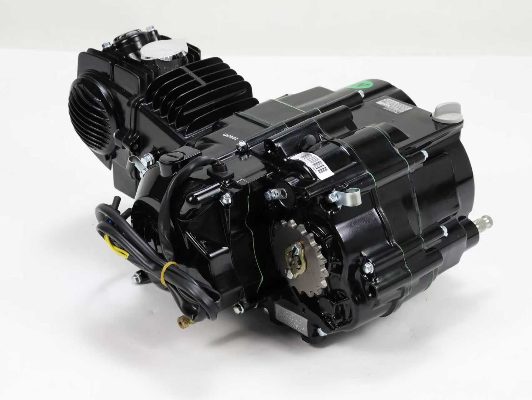 BS1596 - YX 140cc Semi Auto 4 Speed Electric Start And Kick Start In Black