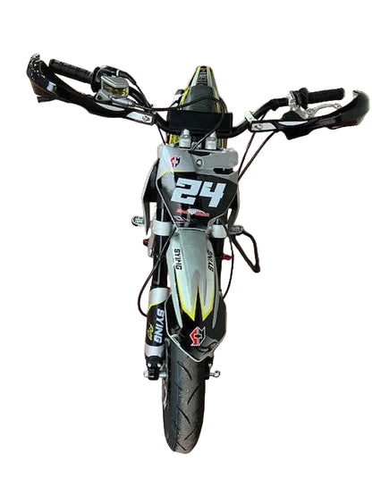 BS2220 - 140CC  SUPERMOTO RACE BIKE