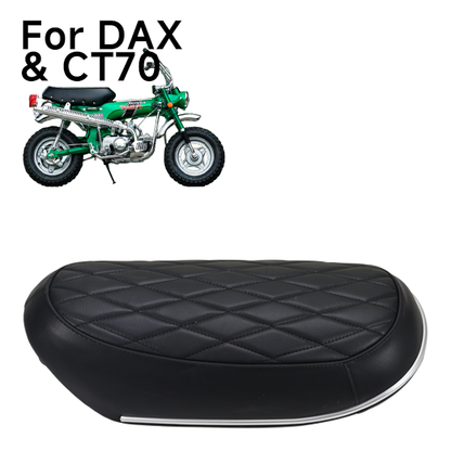BS1154 - CT70 6V BLACK DIAMOND PATTERN SEAT WITH CHROME BAND