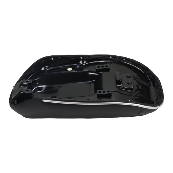 BS1193 - CT70 6V BLACK SEAT WITH CHROME BAND