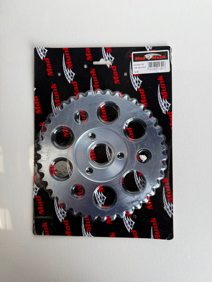 BS2301 - Munk Rear Sprocket 42th