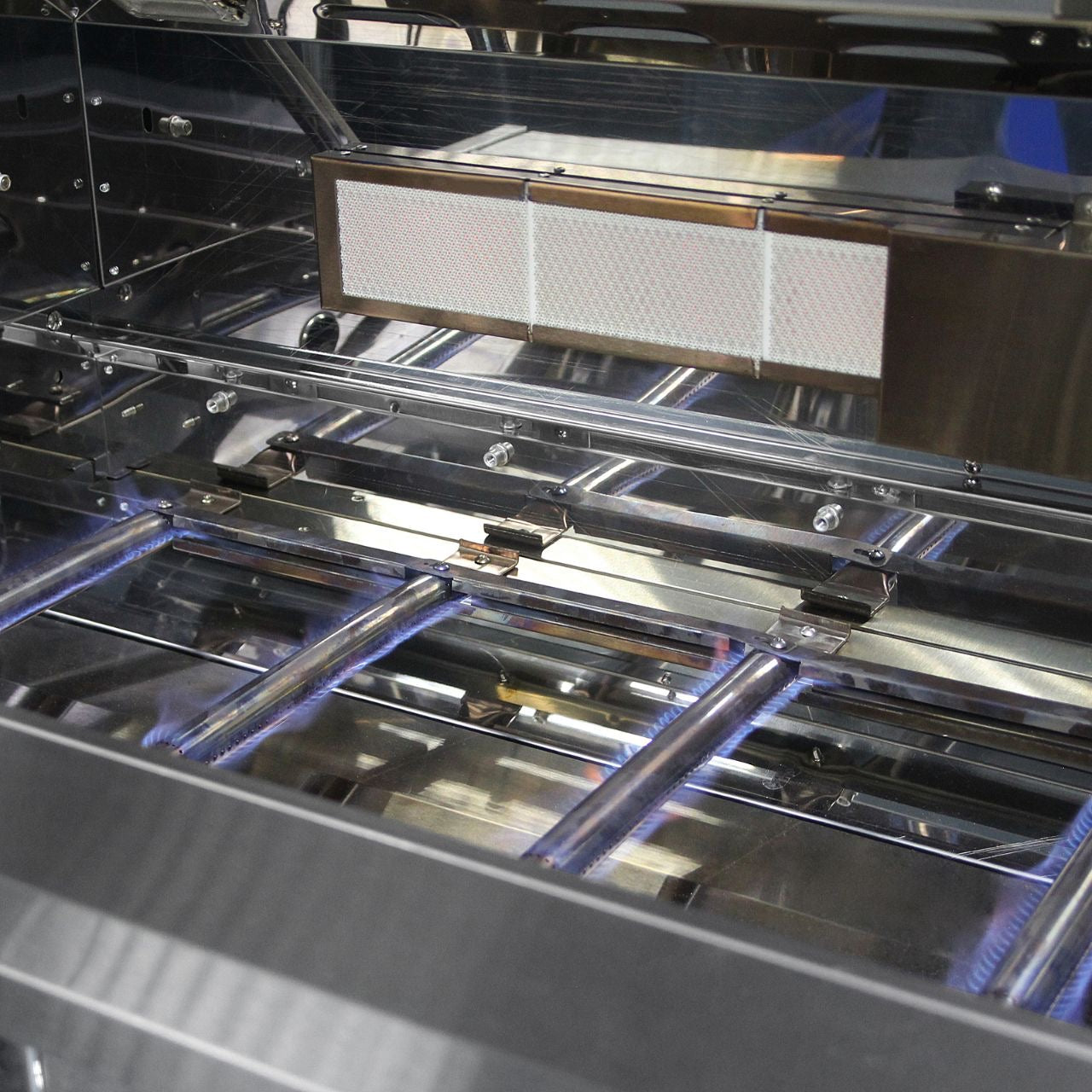 CT0271 - Stainless Steel BBQ Grill With Sink And Cooler