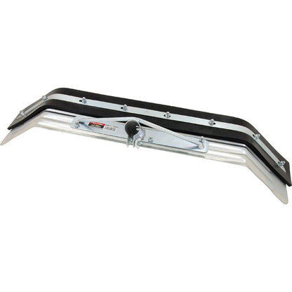 CT1896 - Winged Yard Scraper 34 Inch