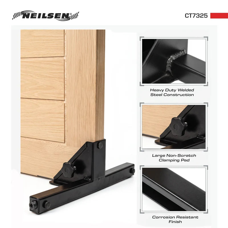 CT7325 - Door Stand