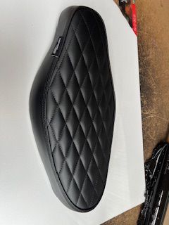 BS2259 - Cub Long Black Seat with Diamond Pattern