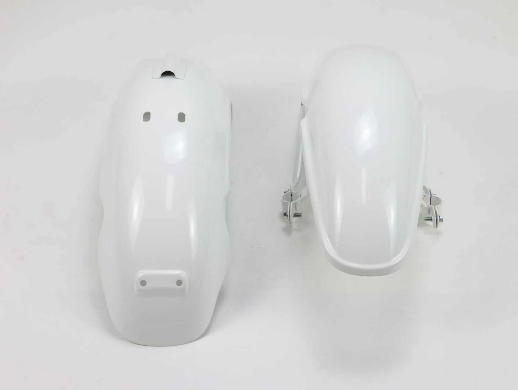 BS3708 - CHY Mudguards In White Front And Rear