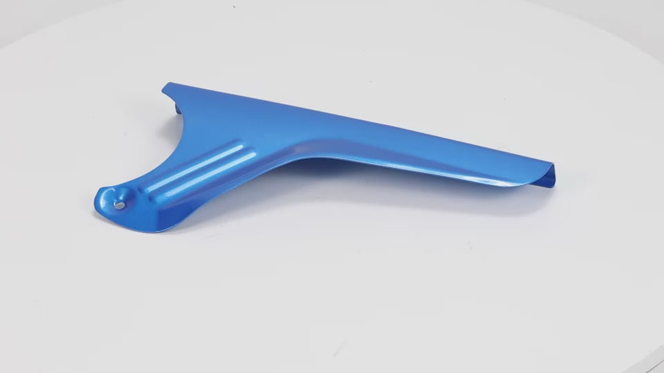 BS0326 - CT70 BLUE METAL CHAIN GUARD