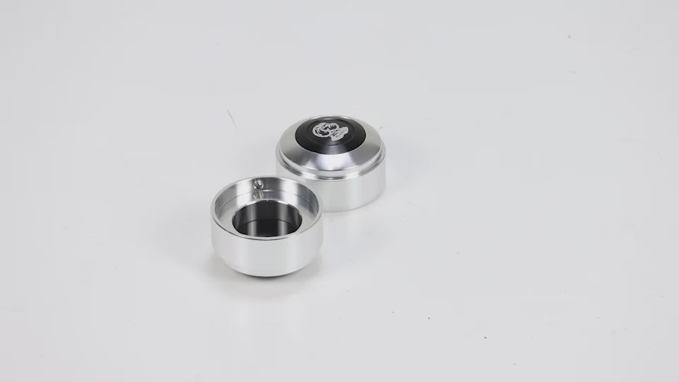 BS4128 - CNC FORK TOP FOR THE USD FORKS 45MM IN ALLOY AND BLACK